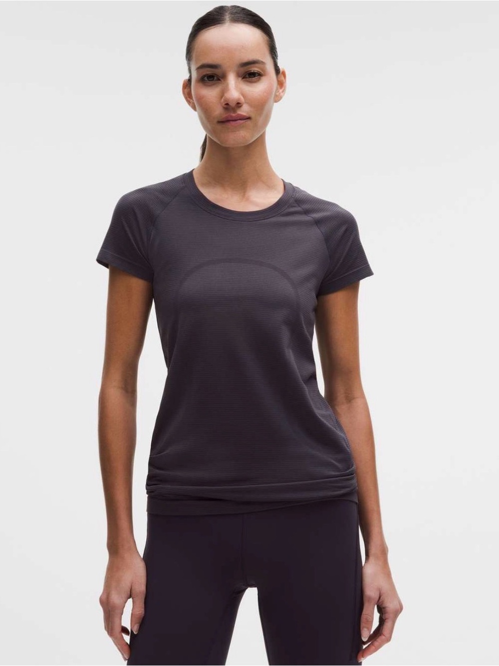 lululemon athletica Women's Short Sleeve Tee - Dark Gray